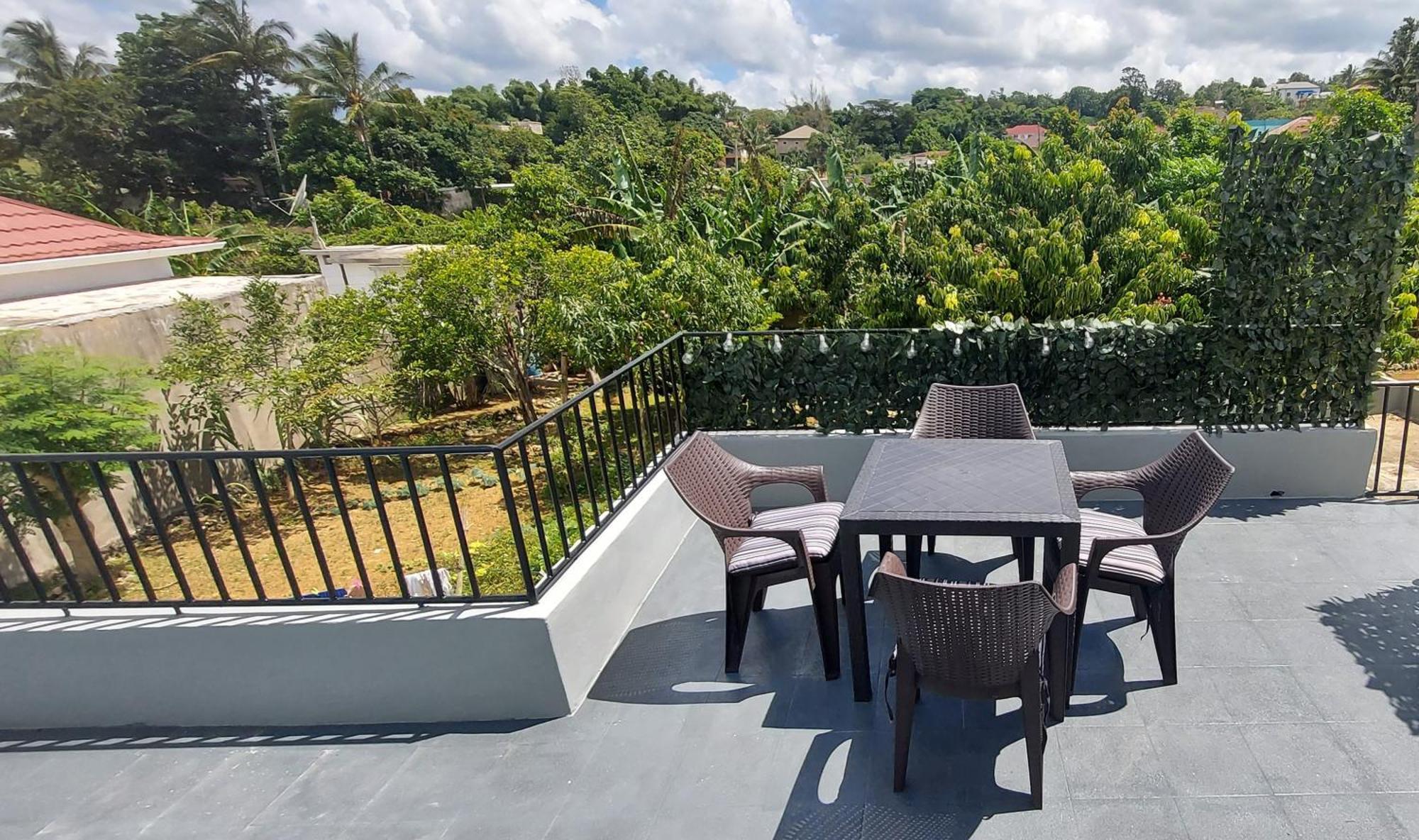 Apartamento Harriott Heights Mandeville Exterior foto