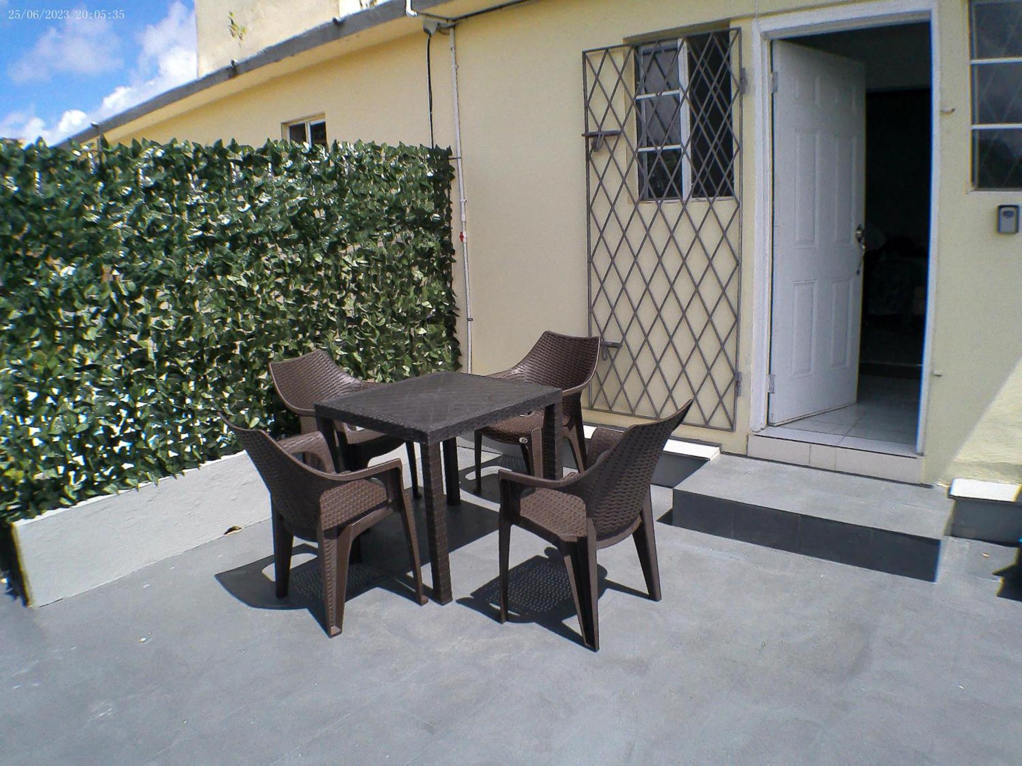 Apartamento Harriott Heights Mandeville Exterior foto
