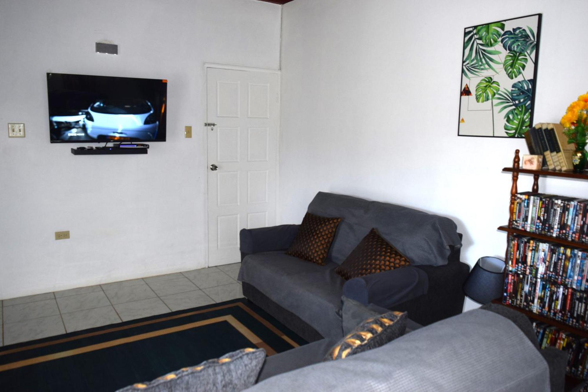 Apartamento Harriott Heights Mandeville Exterior foto